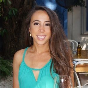 Meet your Posher, Monica